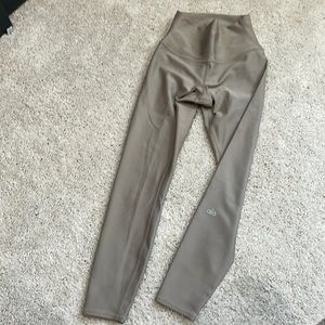Alo Yoga 7/8 Airlift Leggings Gravel